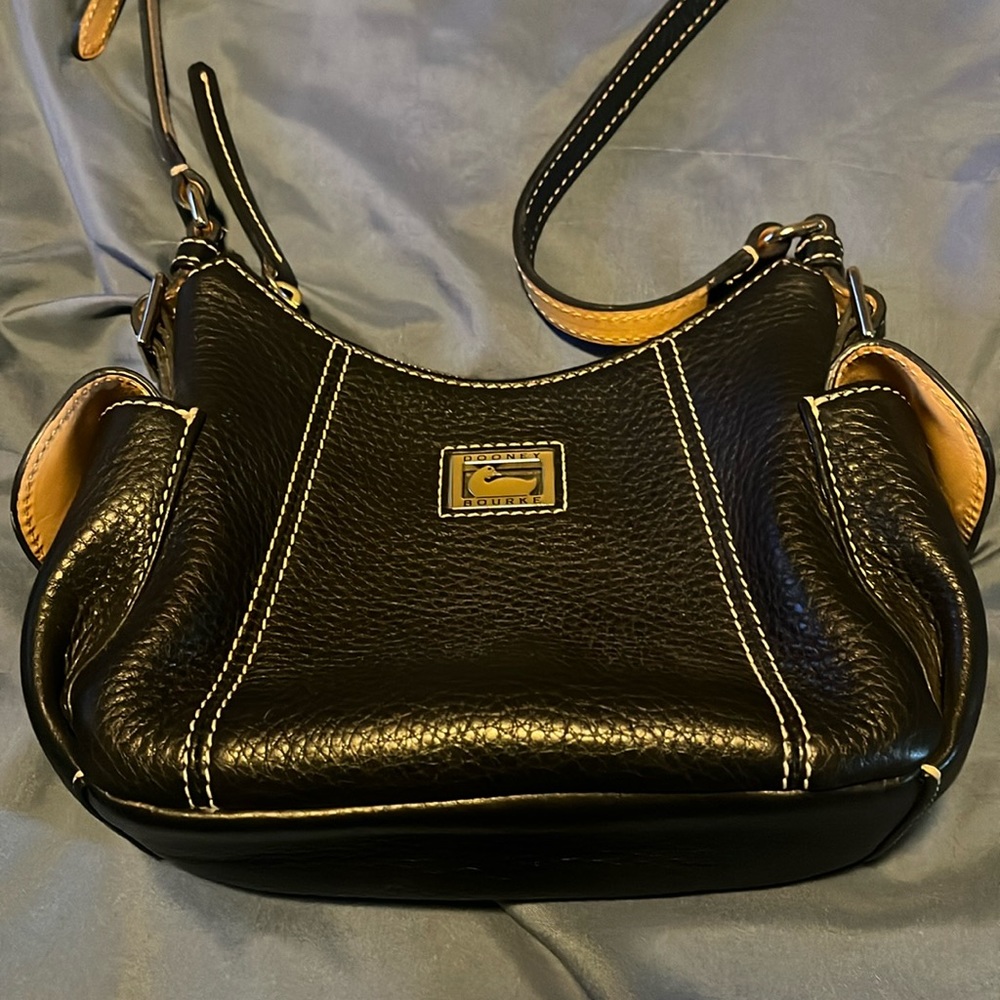 Dooney and Bourke purse
